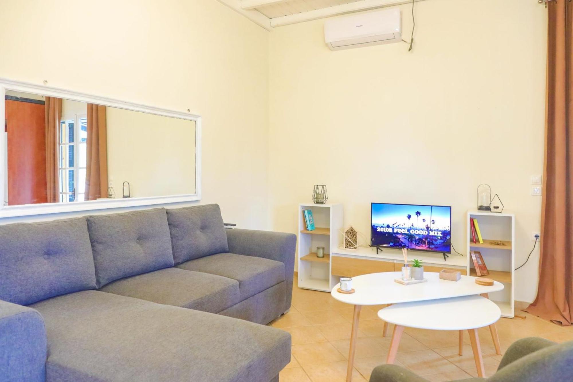 Villa Serenita Agios Georgios  Ngoại thất bức ảnh